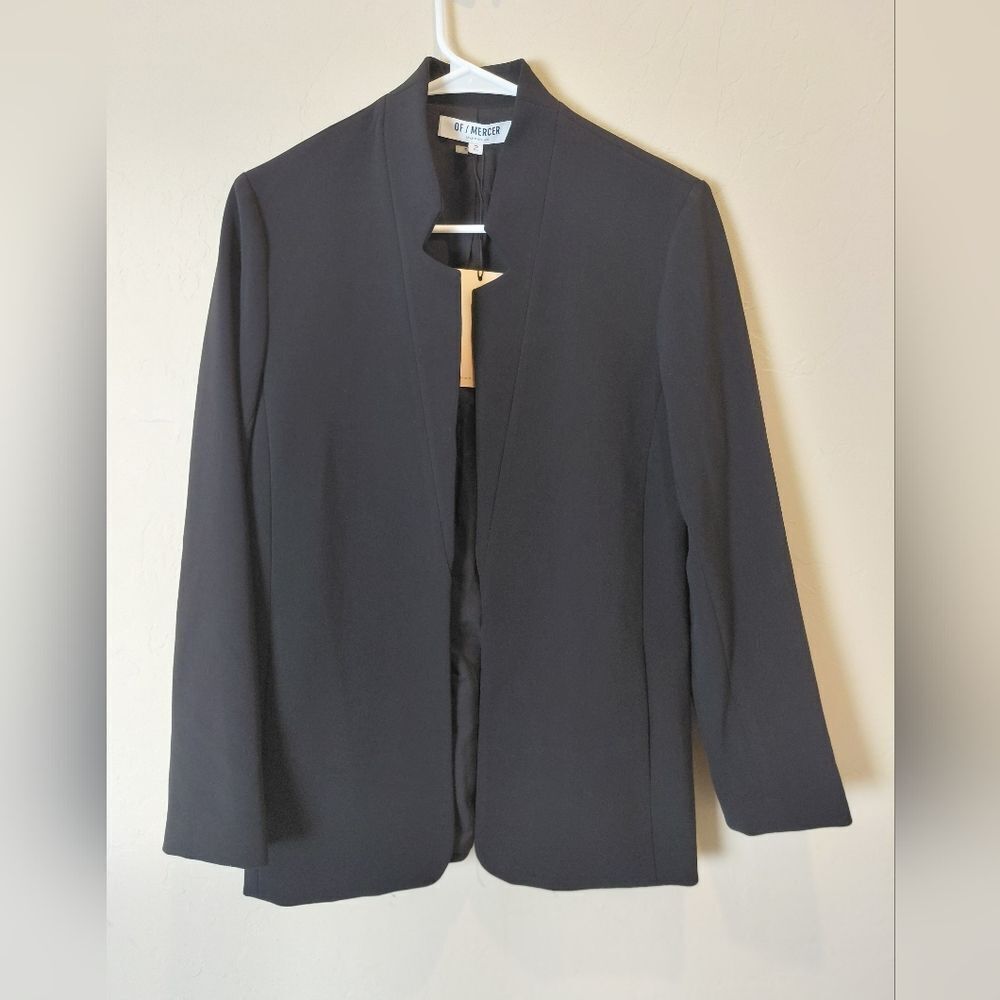 Of Mercer Clarkson Blazer in Black‎ NWT SIZE 2
